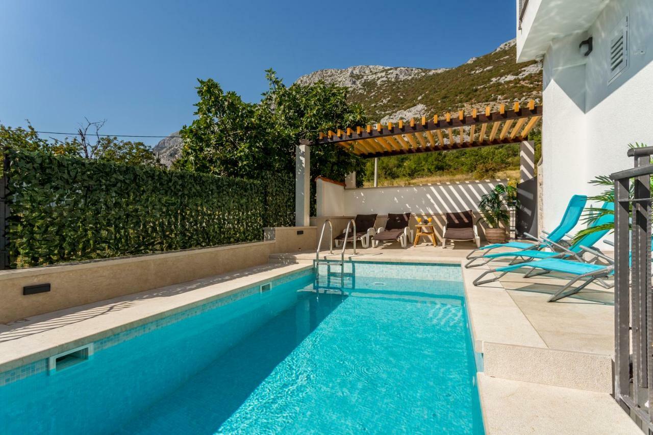 House Luce With Pool Daire Čisla Dış mekan fotoğraf